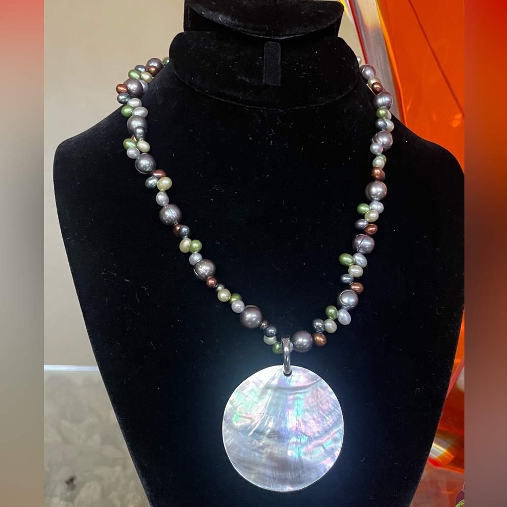 Honora Freshwater Pearl Necklace with Mother of Pearl Pendant. 925 Clasp Closure